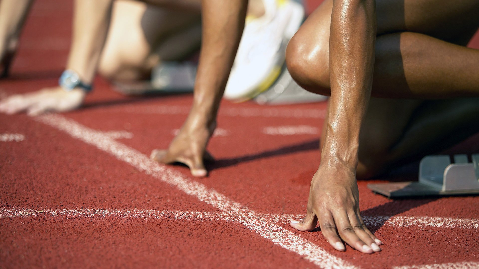 电竞粉丝社区活跃，线下聚会频繁举行，电竞粉是什么意思